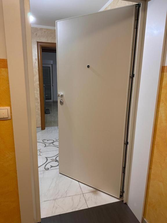 Rooms Near The Airport サラエヴォ エクステリア 写真